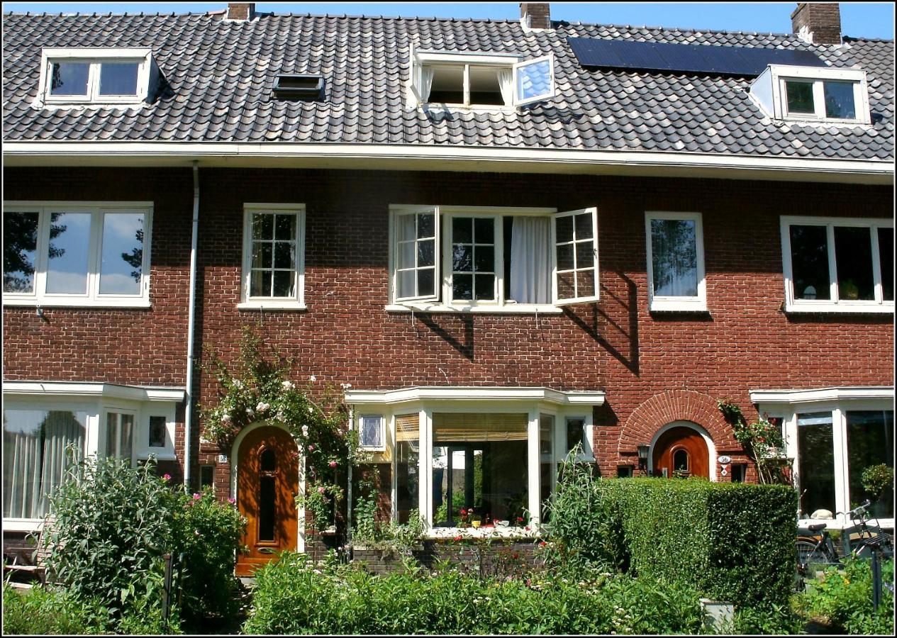 Bed & Breakfast Tegenover De Molen Haarlem Esterno foto